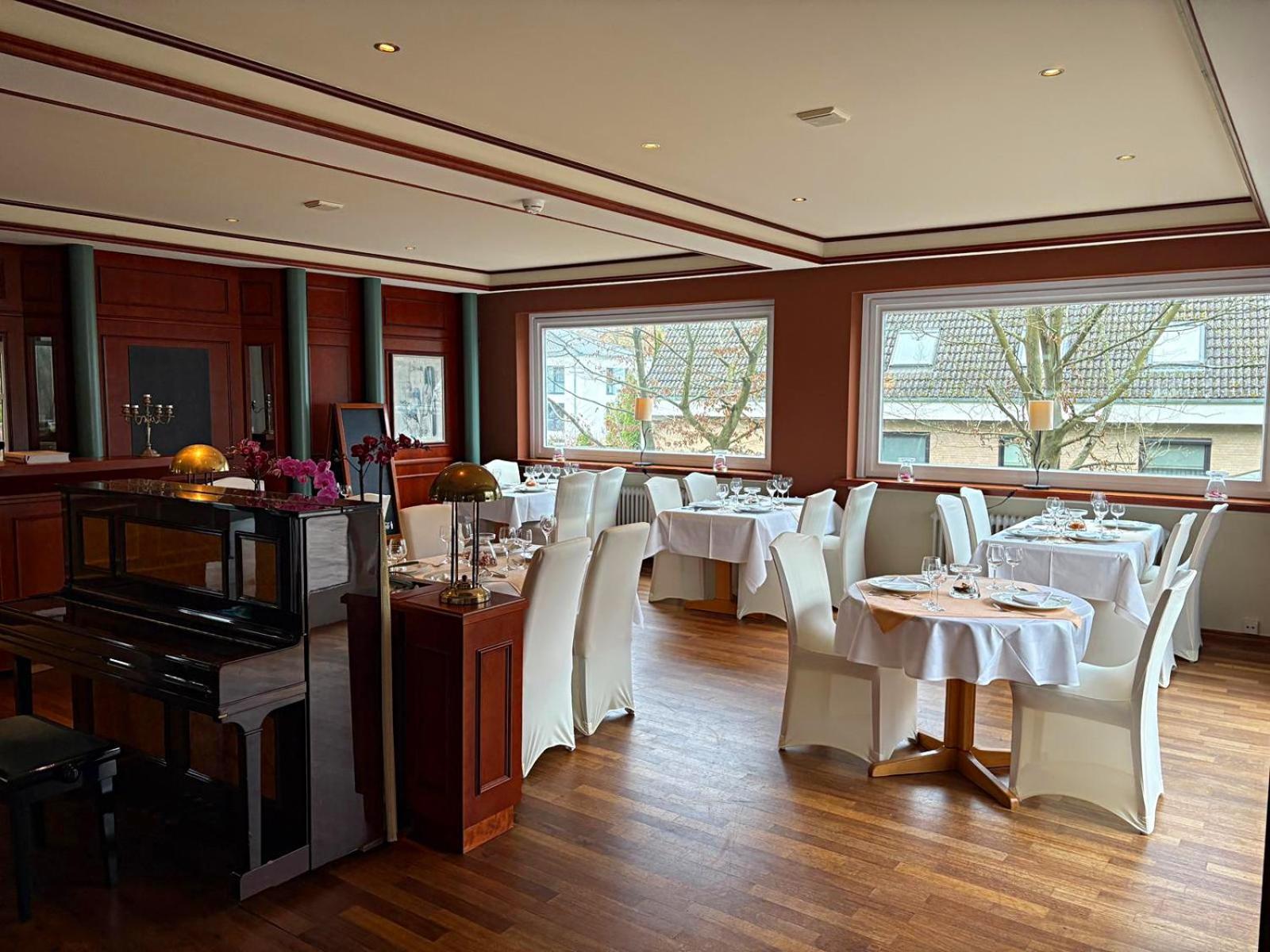באד בוונסן Hotel Kieferneck מראה חיצוני תמונה