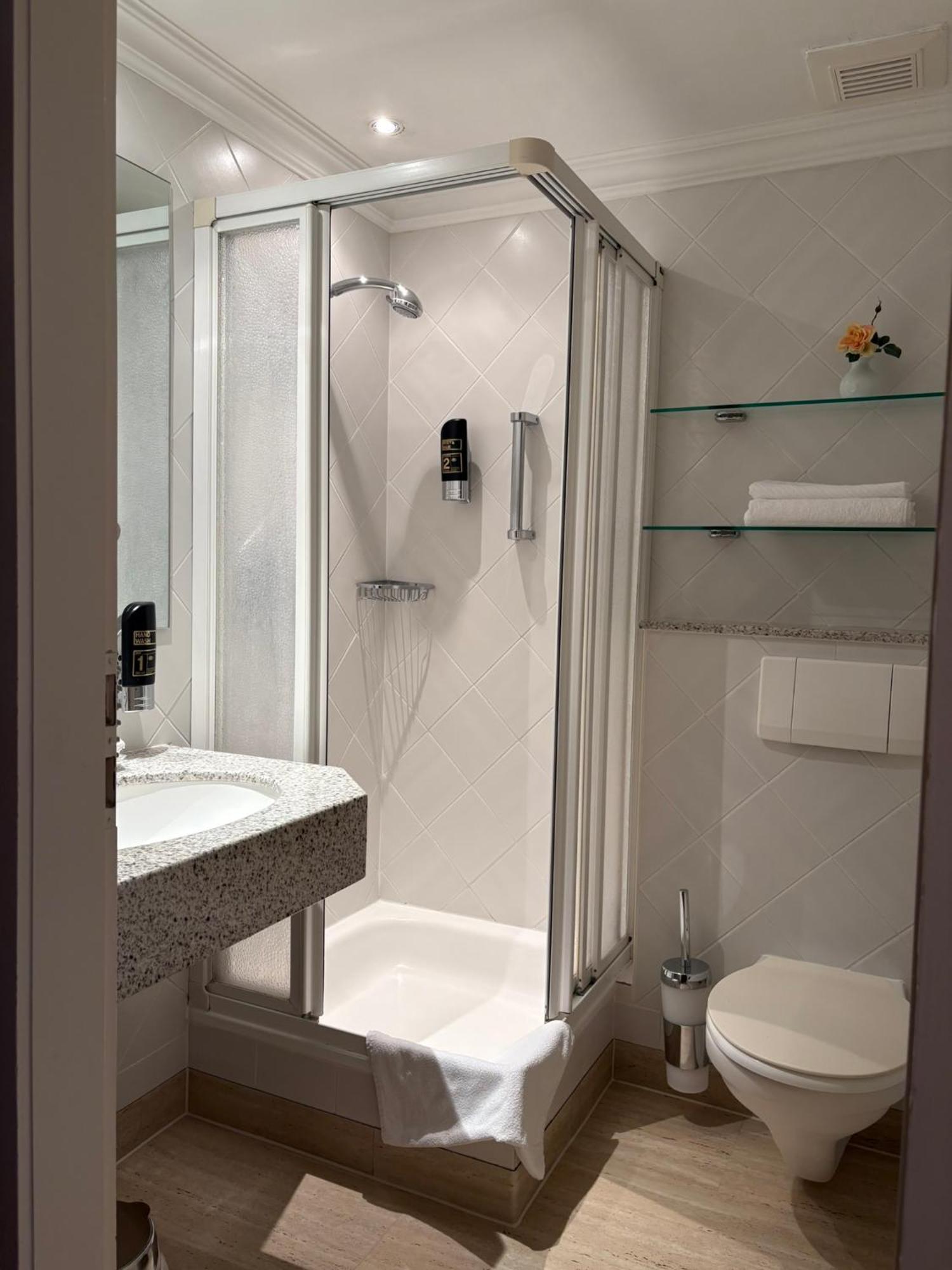 באד בוונסן Hotel Kieferneck מראה חיצוני תמונה