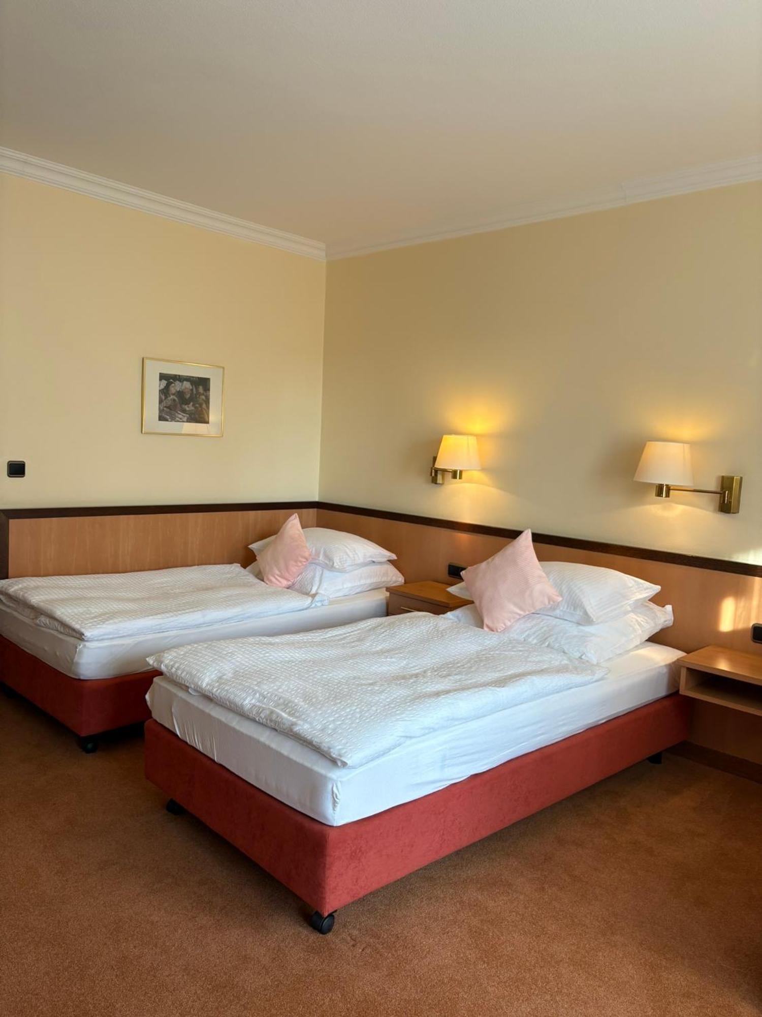 באד בוונסן Hotel Kieferneck מראה חיצוני תמונה