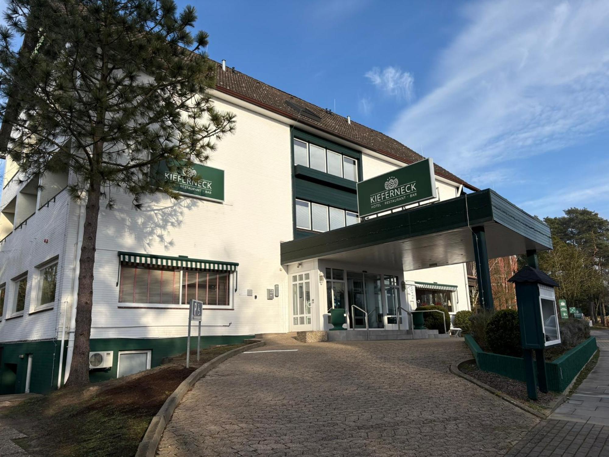באד בוונסן Hotel Kieferneck מראה חיצוני תמונה